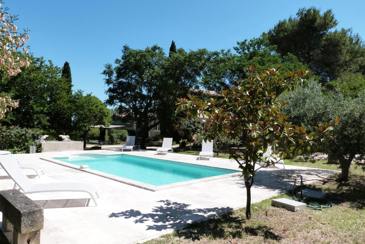 Le Mas Du Lac Saint-Rémy-de-Provence Kültér fotó